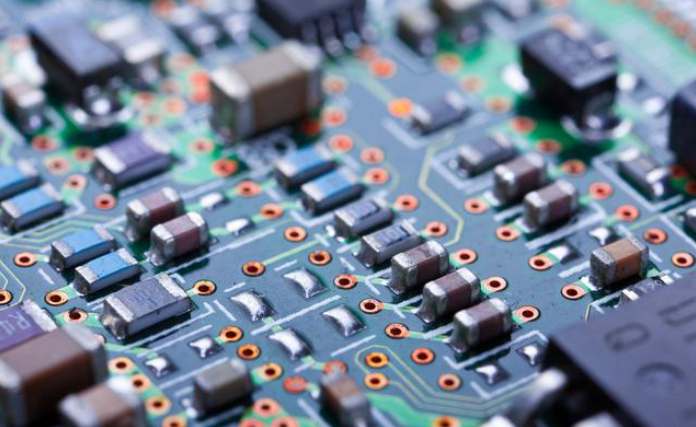 當今開關電源設計方案面臨的考驗和未來發展趨勢